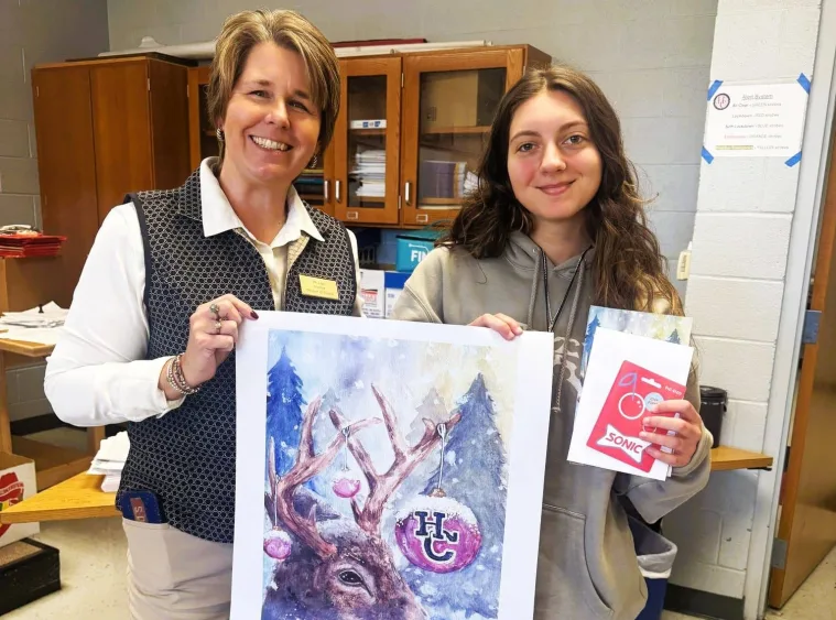 hc-school-christm-card-chloe-millraney