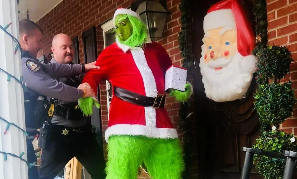 grinch-caught-in-stew-co