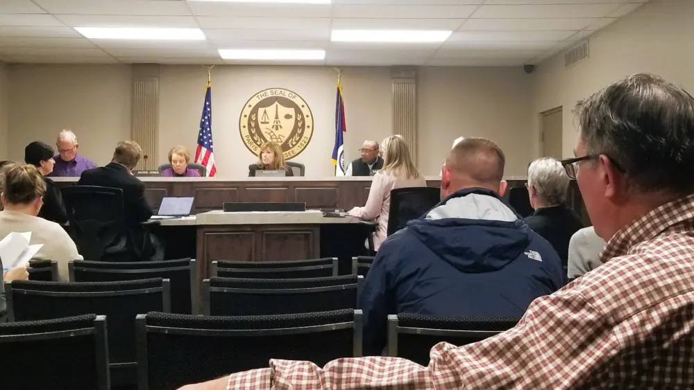 paris-city-comm-jan-26