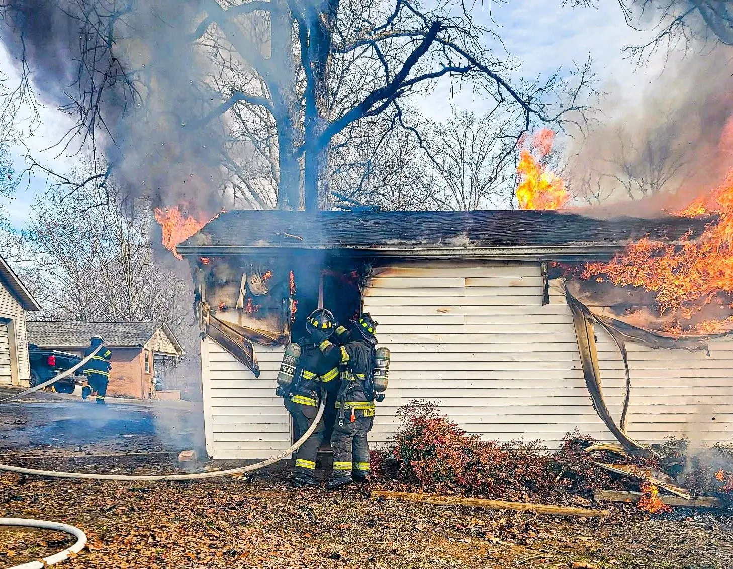 paris-fire-lankford-rd