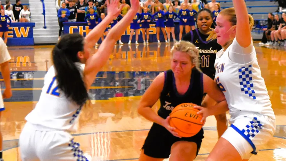 uc-wv-girls-tourney-4