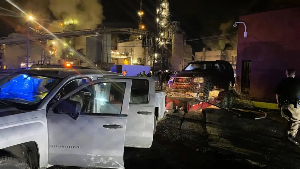 graves-co-wreck-in-paper