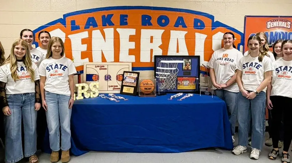 lake-road-lady-generals