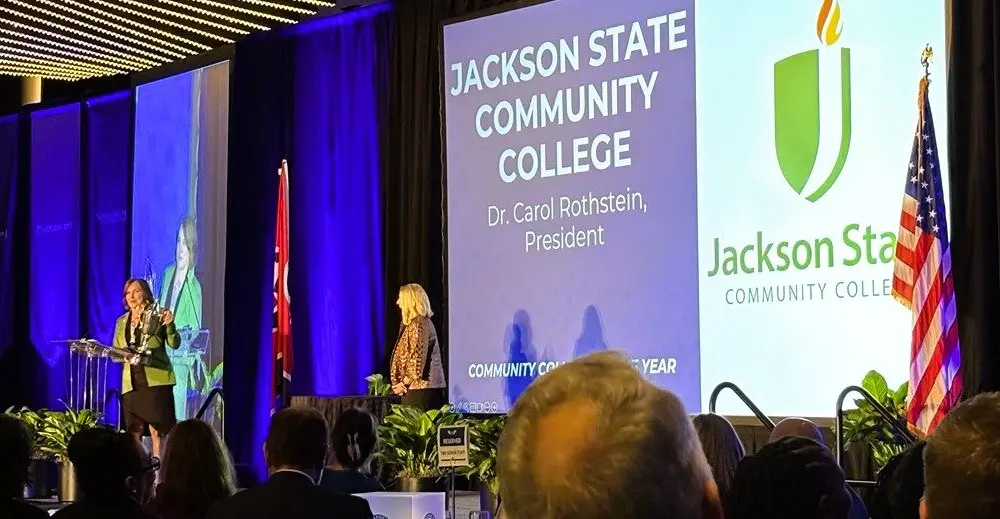 jackson-state-presidentawardacceptance