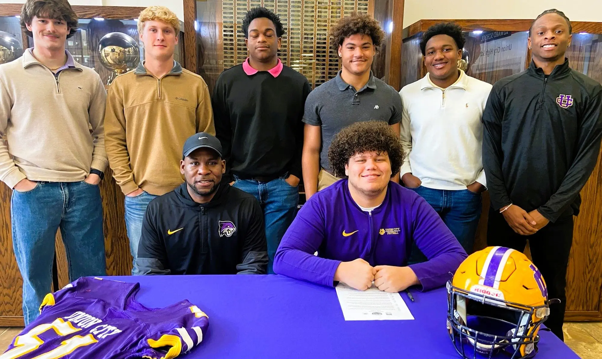 buckley-signs-with-bethel-2