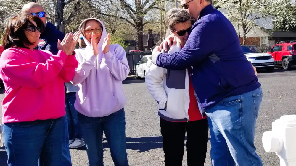 headq-vicki-and-mark-3