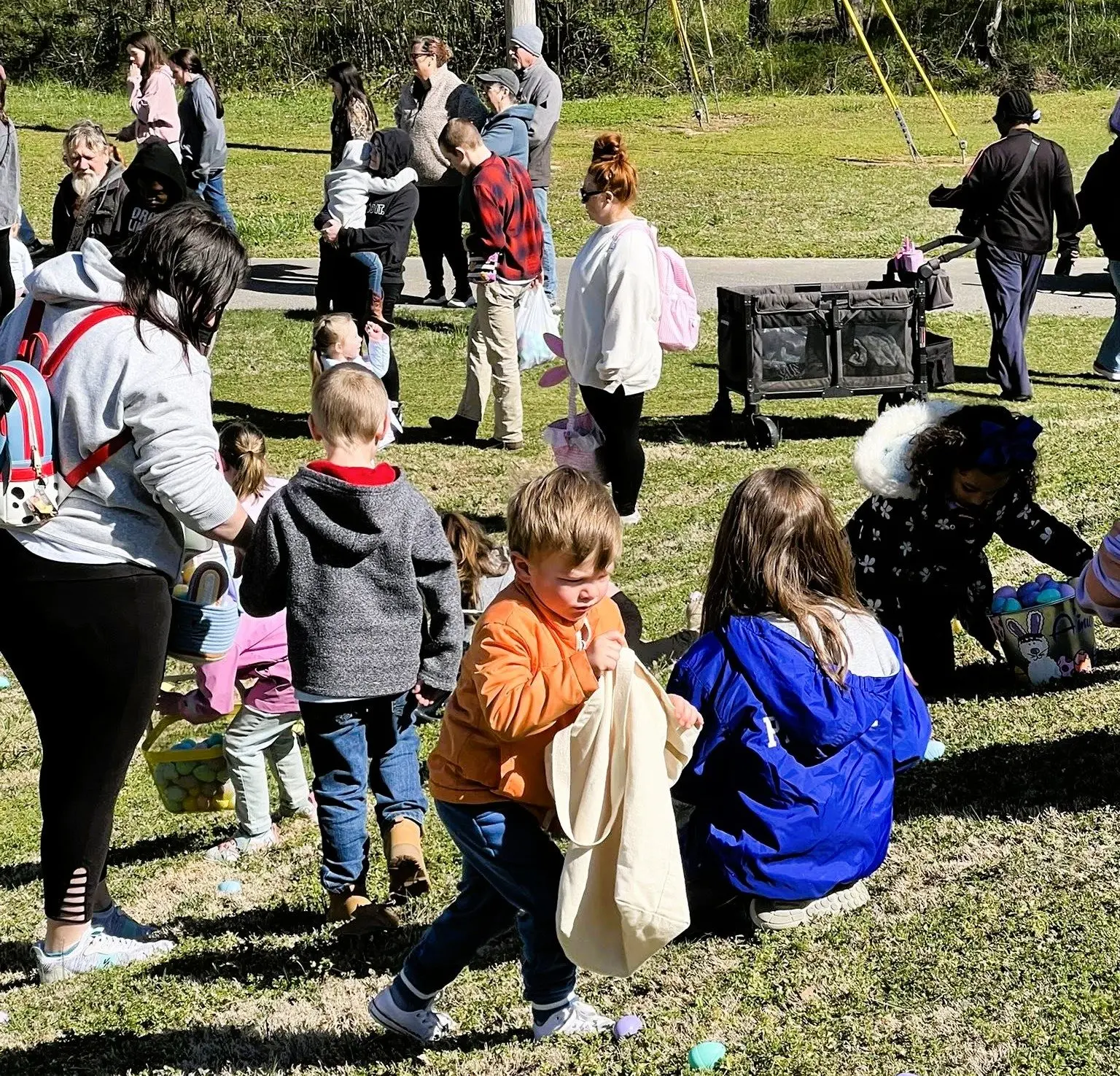 mckenzie-egg-hunt-by-monica-heath