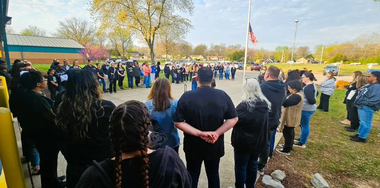 clarksville-schools-flag