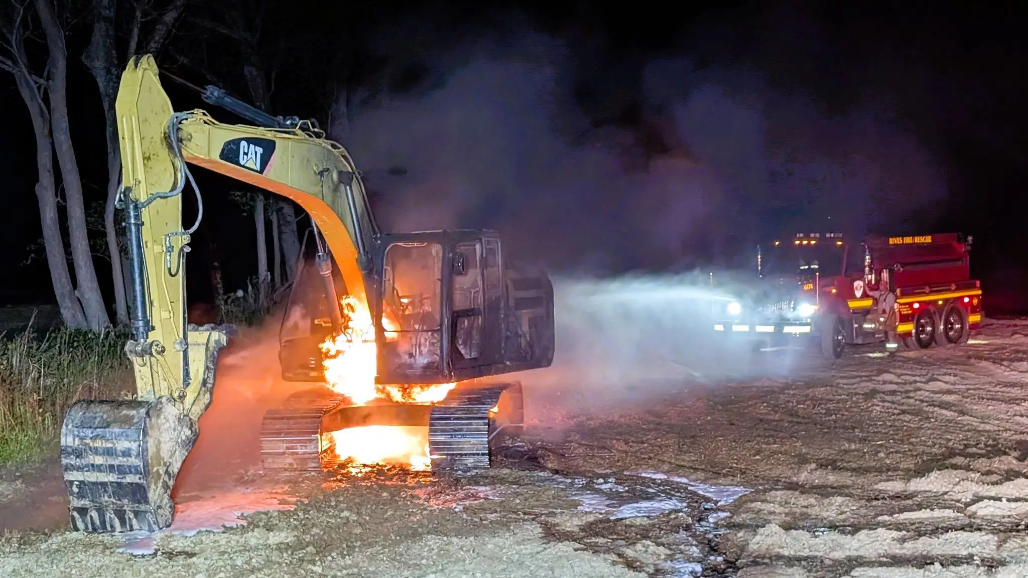 rives-excavator-fire