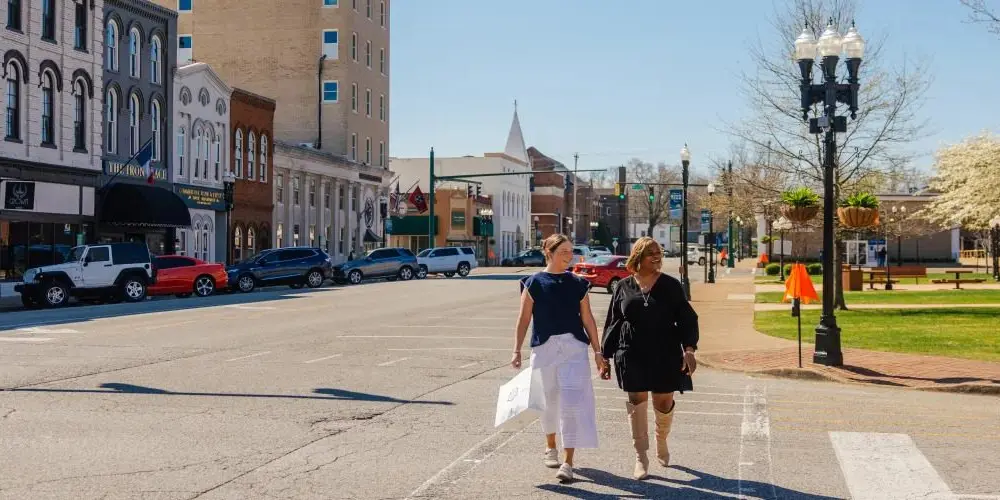 downtown-walking