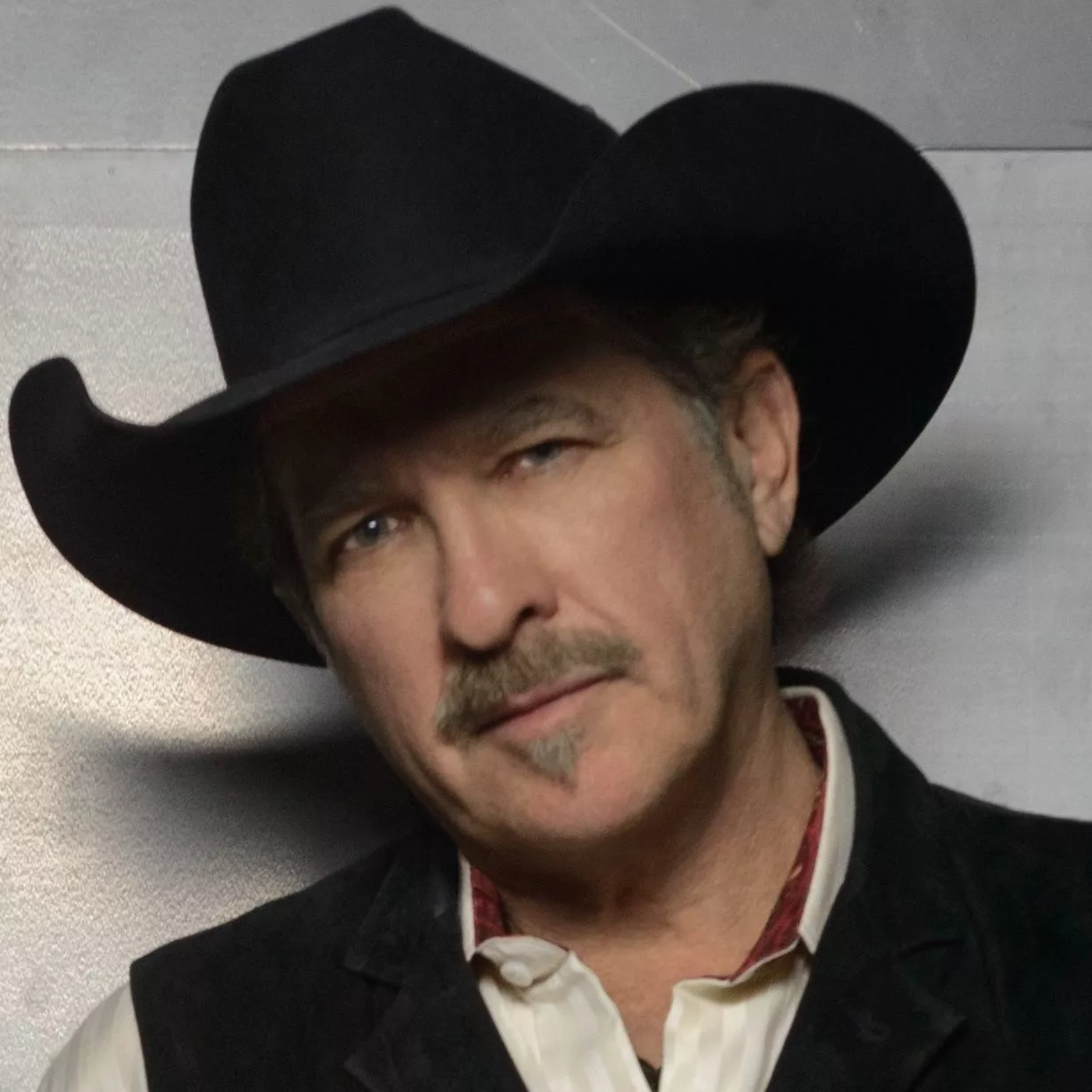 kix-brooks