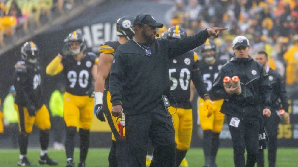 PITTSBURGH STEELERS HEAD COACH MIKE TOMLIN WEEK 8 OCTOBER 29^ 2023 ACRISURE STADIUM PITTSBURGH PENNSYLVANIA
