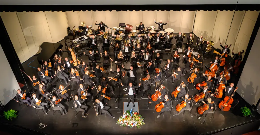 western-piedmont-symphony_music-director-matthew-troy-credit-tom-devlin-photography-elemental
