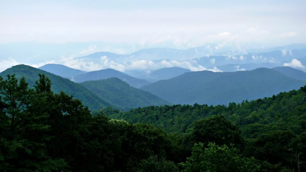 blue_ridge_parkway_in_0
