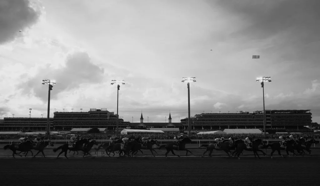 050424-derby-bw-full-1