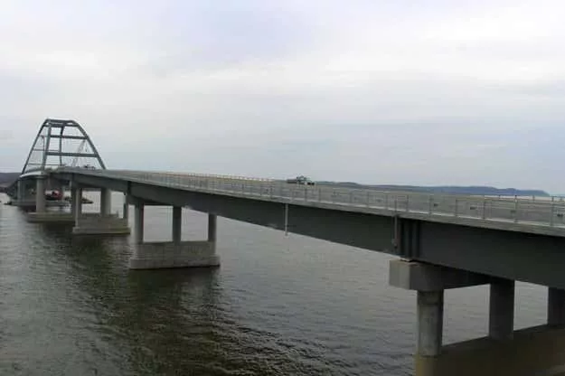 lake-barkley-bridge