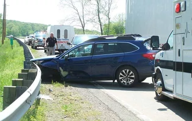 05-07-18-canton-rd-wreck-6-e1525728451415