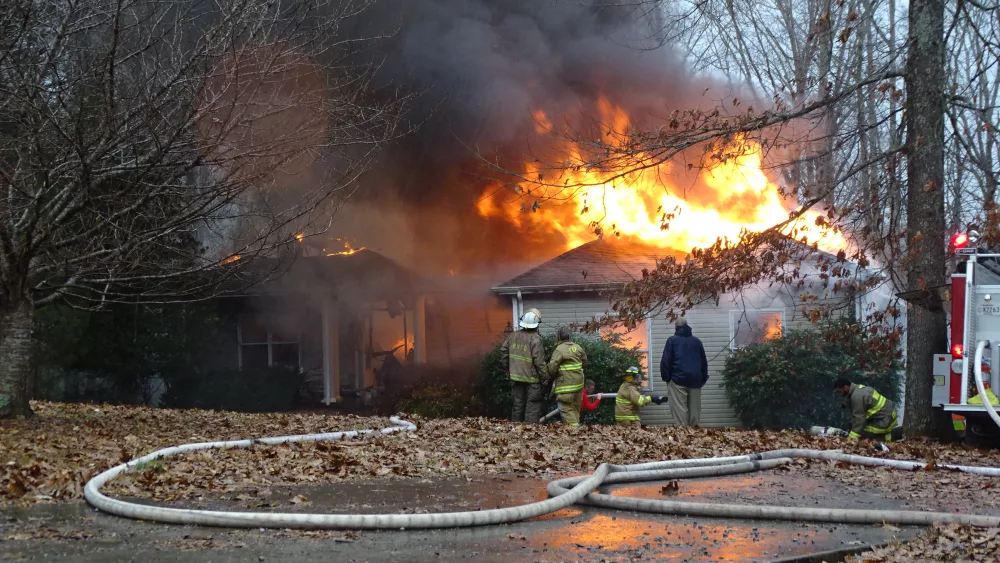 summerfield-drive-home-fire-1