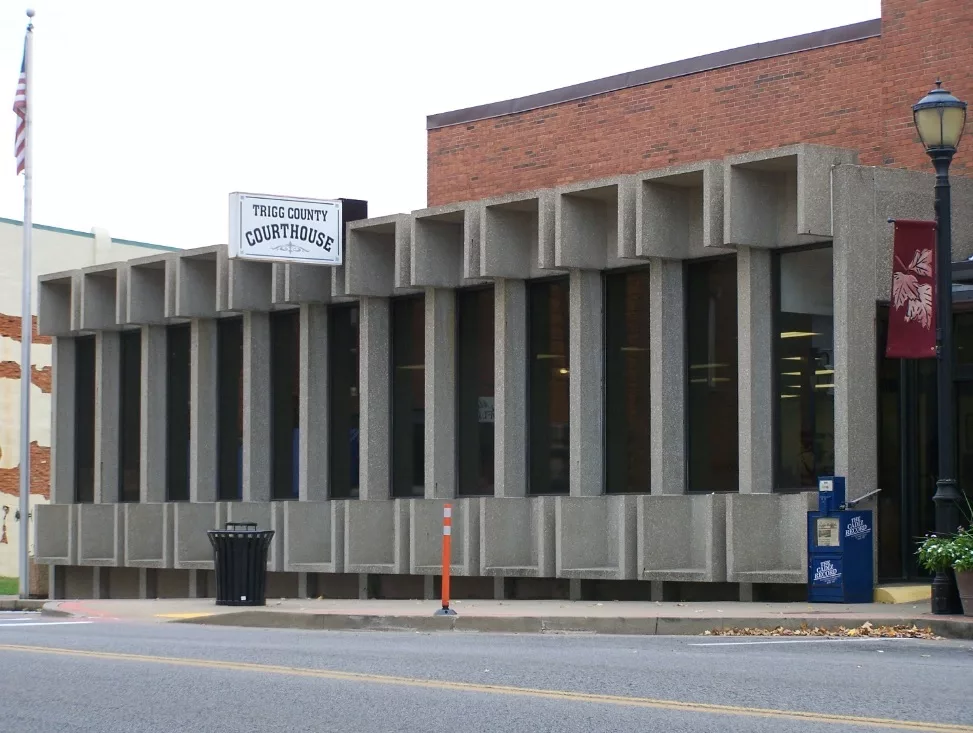 trigg-county-courthouse-annex