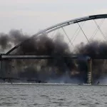 Old-Barkley-Bridge-Demolition-60.webp