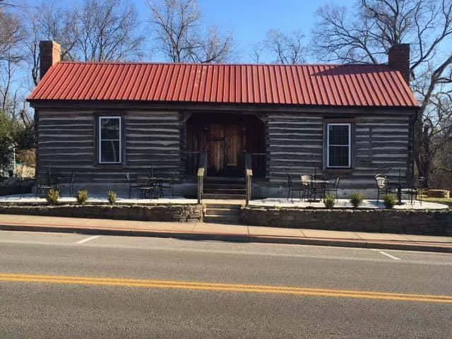 cabin-coffee-and-cafe