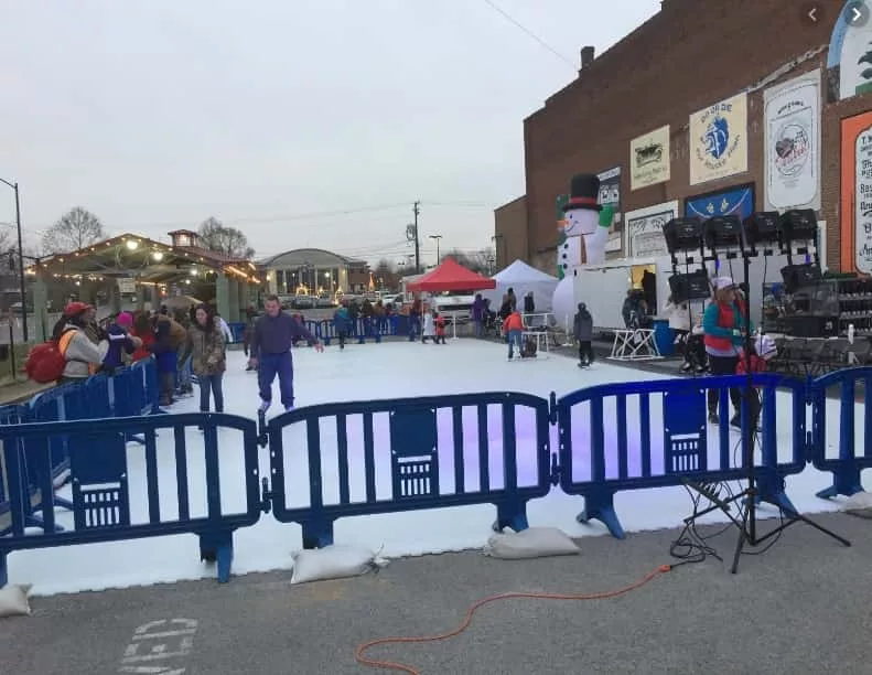 11-15-19-skatin-on-the-square