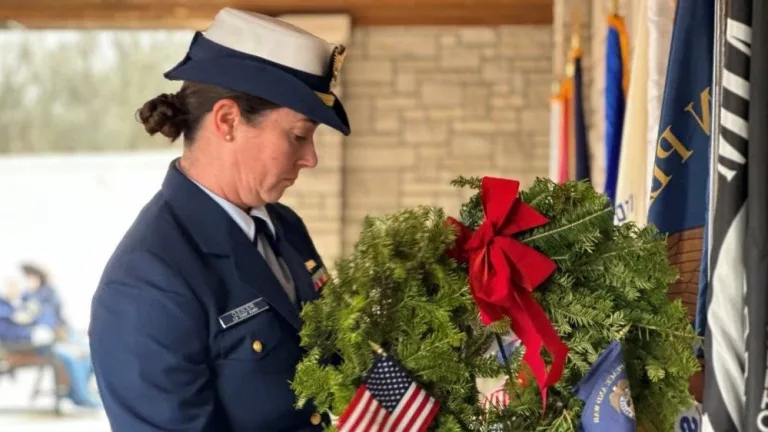 wreaths-across-america-2-e1702920872118