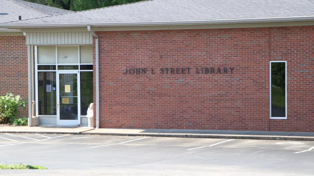 john-l-street-library-13