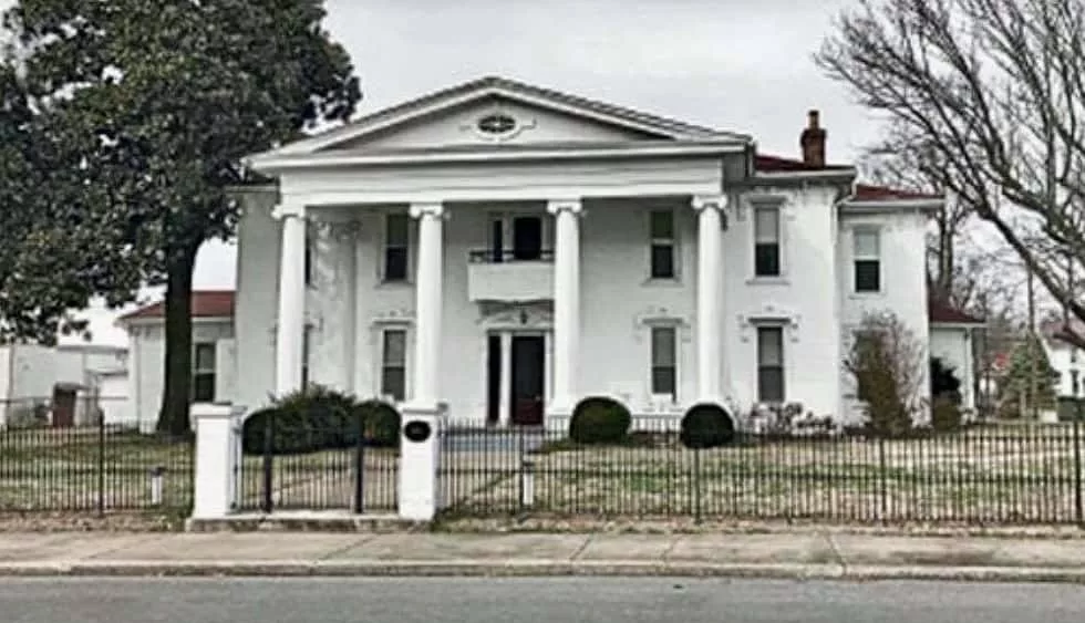 grace-and-mercy-white-house-1-2