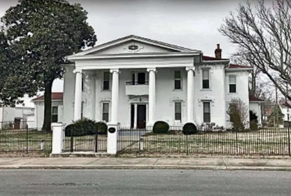 grace-and-mercy-white-house-1-2