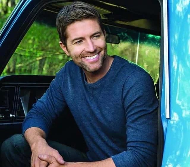 josh-turner-e1558380680493