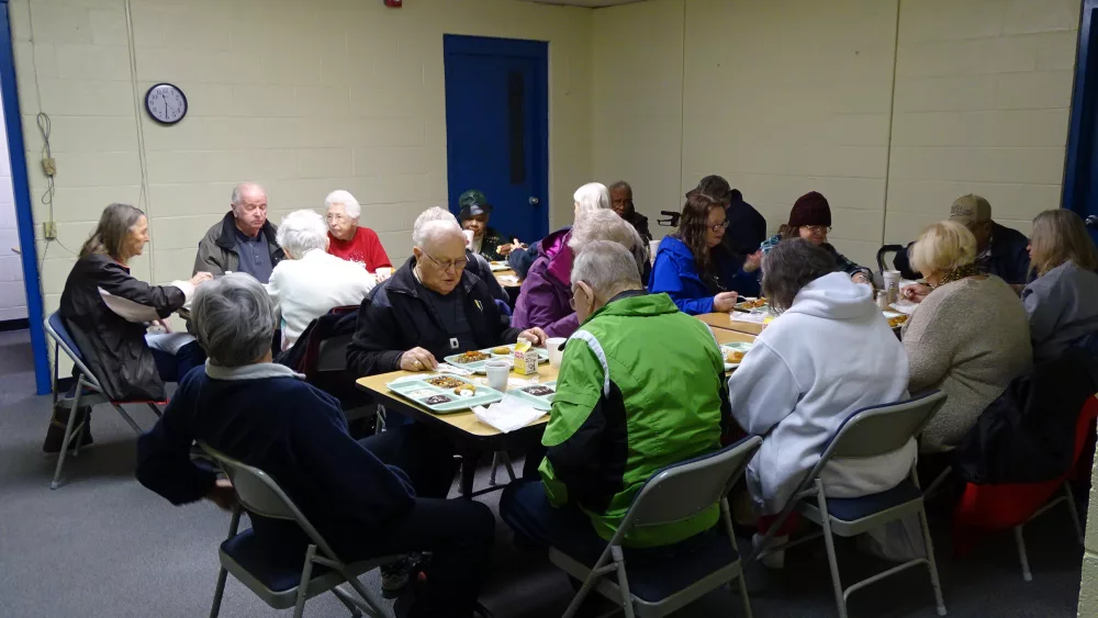 christian-county-senior-center-lunch