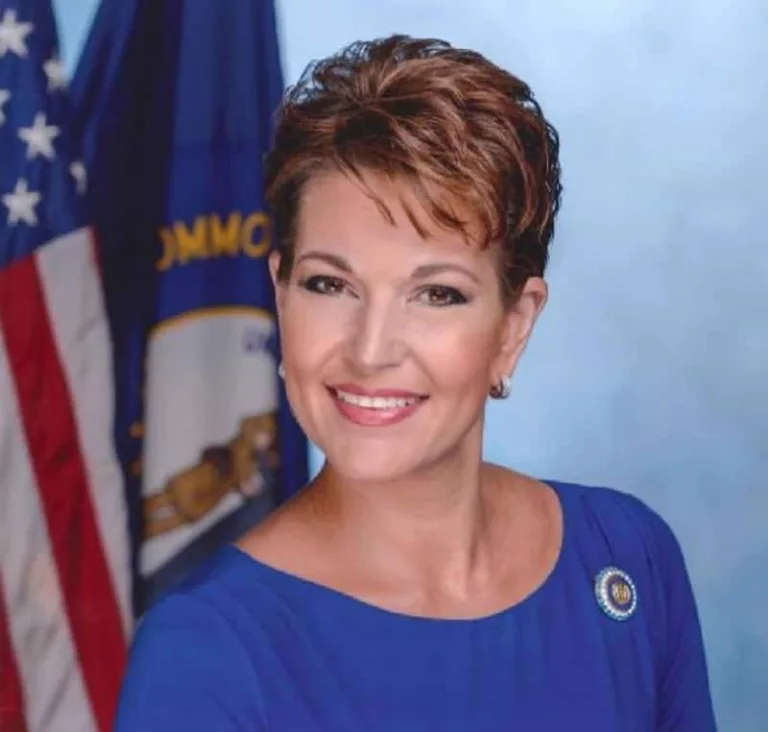 heather-french-henry-facebook