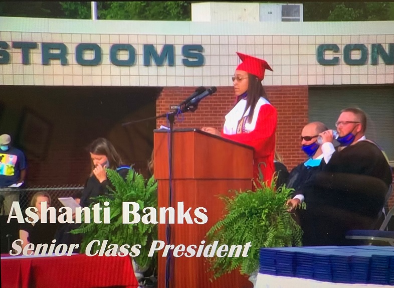304 Students Graduate Christian County High | WKDZ