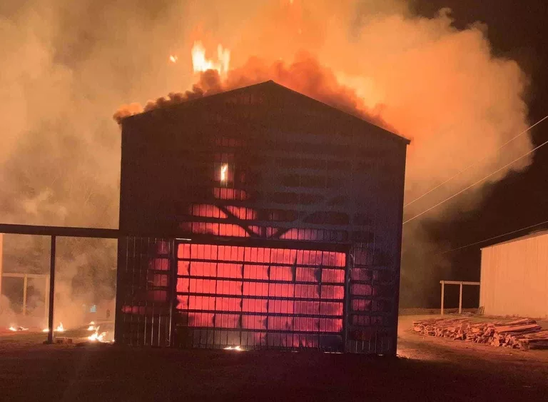 rb-farms-barn-fire-1-e1569160066862