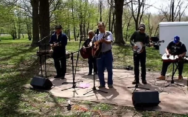 04-26-19-bluegrass-in-west-cadiz-park