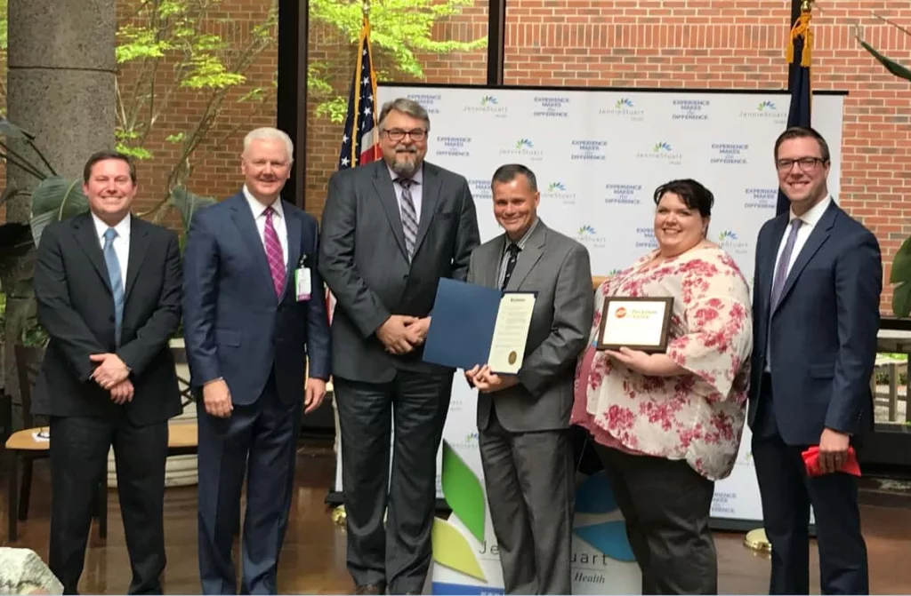 04-26-19-jennie-stuart-health-lab-automation-system-ribbon-cutting