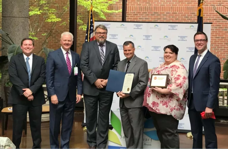 04-26-19-jennie-stuart-health-lab-automation-system-ribbon-cutting