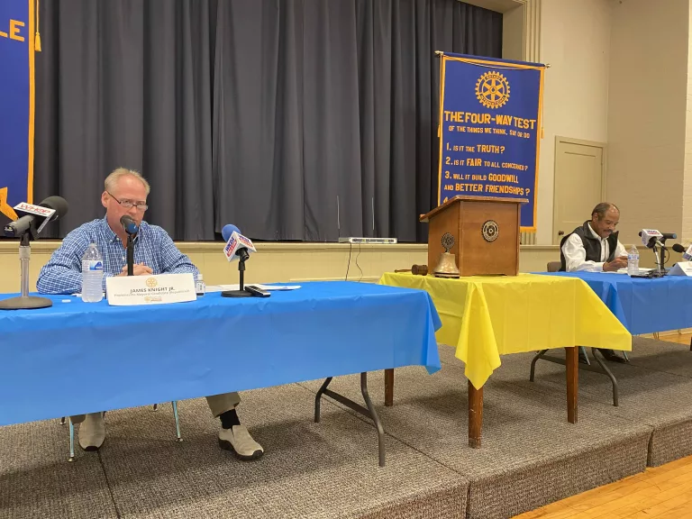 mayor-candidates-at-rotary