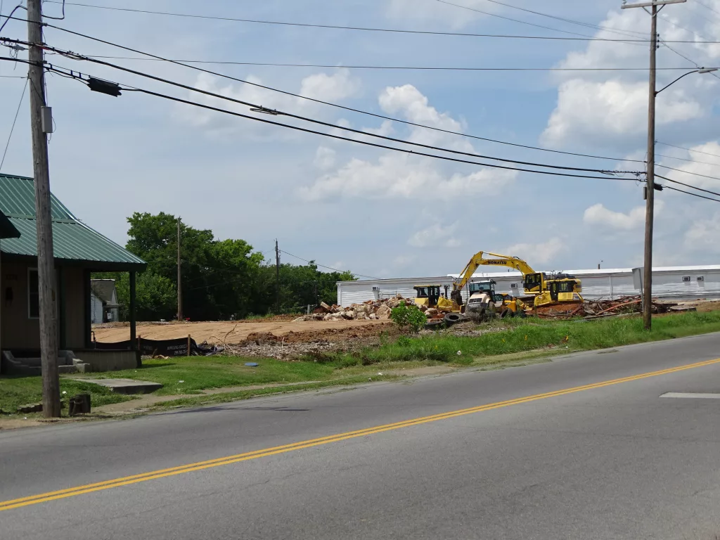 dollar-general-east-ninth-street-construction-2