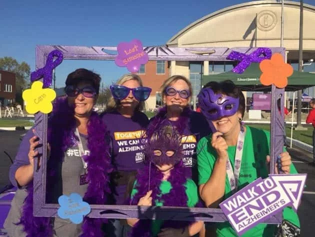 09-29-18-penn-walk-to-end-alzheimers-2-e1538240380617