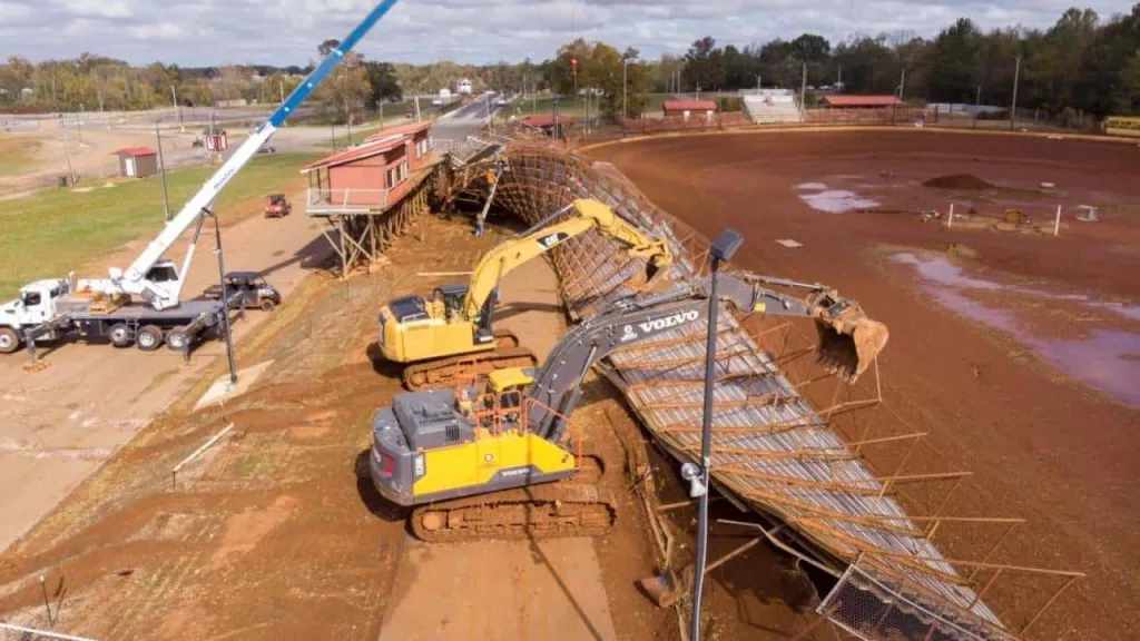 clarksville-speedway-damage