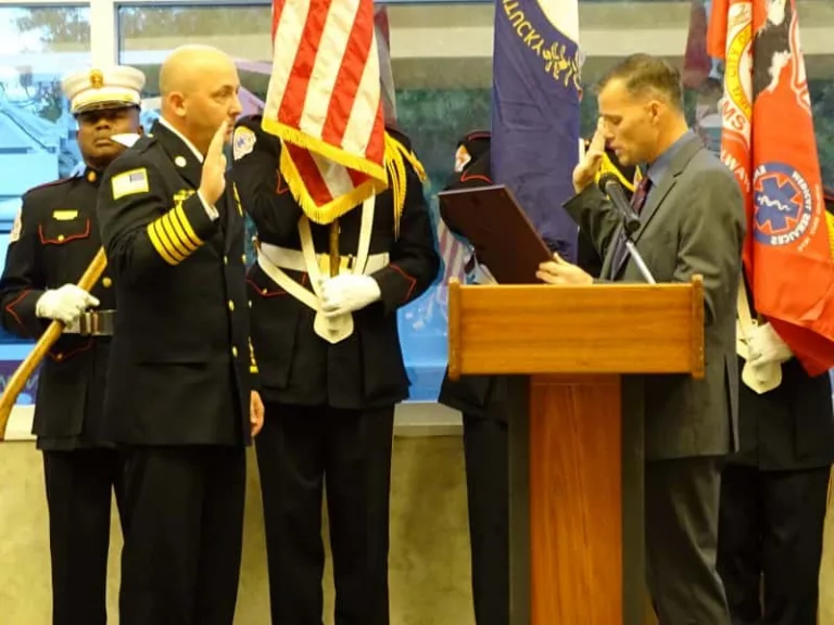 dsc06045-e1572398219564