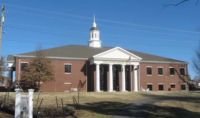 lyon-co-courthouse