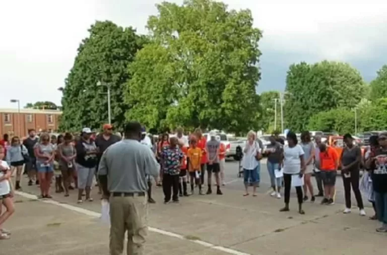 07-31-19-tiger-connection-prayer-walk-1