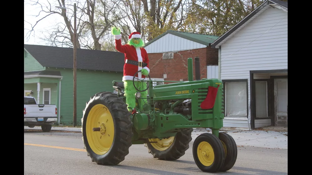 2024-lafayette-christmas-parade-28-2