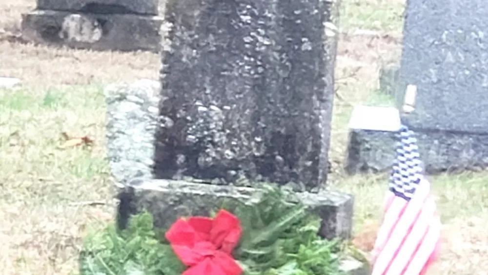 cindy-ezell-hinson-wreaths-across-america