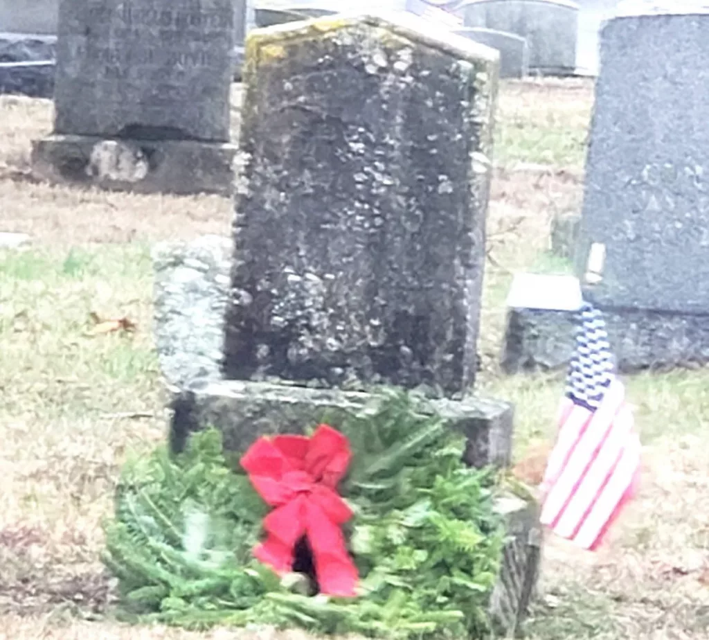 cindy-ezell-hinson-wreaths-across-america