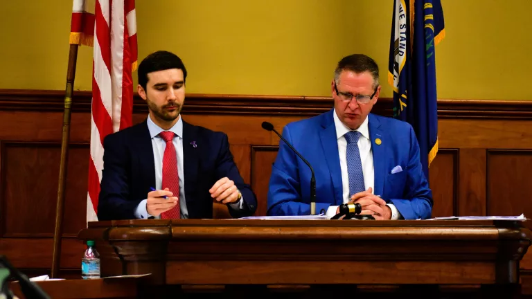 042325-cc-fiscal-court-1