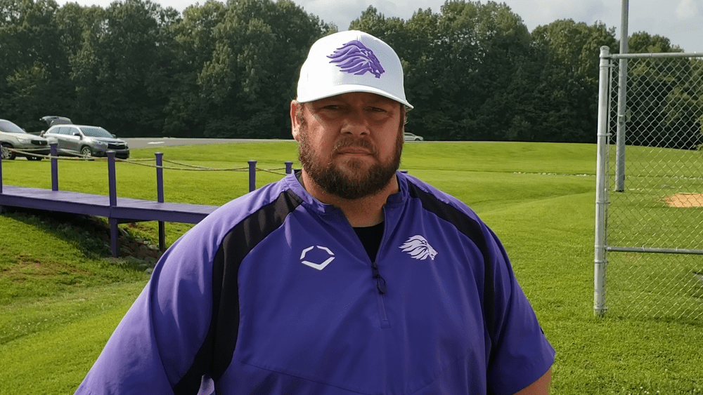 ricky-baker-for-hoops909459